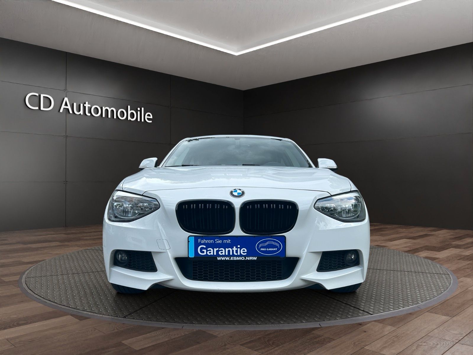 Fahrzeugabbildung BMW 116  3-trg. M Sport Paket
