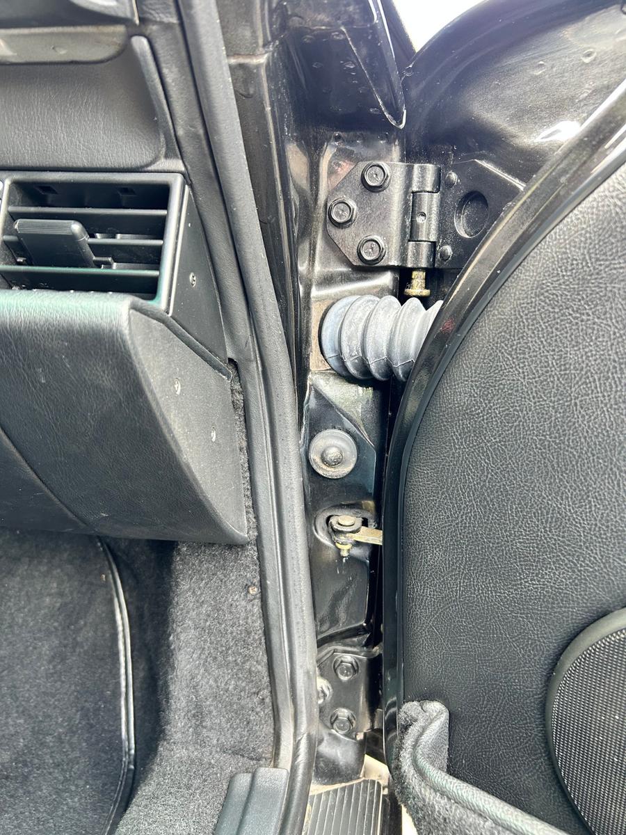 Porsche 993 Targa - Top und im Turbolook!