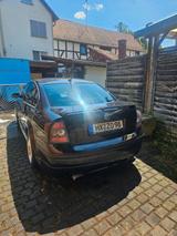 Volkswagen VW Passat 1,9 TDI 131 PS 2 Hand Scheckheft - Volkswagen Passat aus 2003 mit Diesel-Antrieb: Limousine