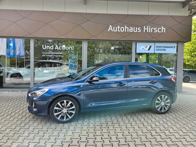 Hyundai i30 1.4 T-GDI Intro LED NAVI RFK