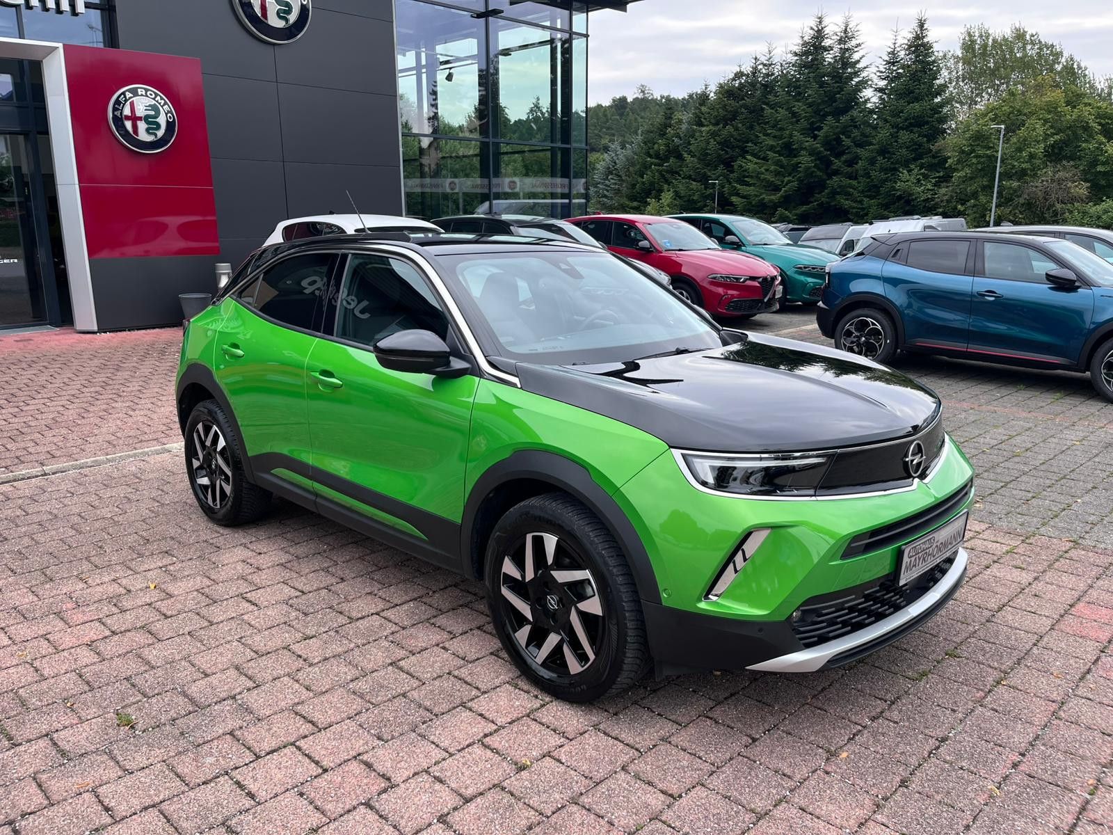 Fahrzeugabbildung Opel Mokka Elegance