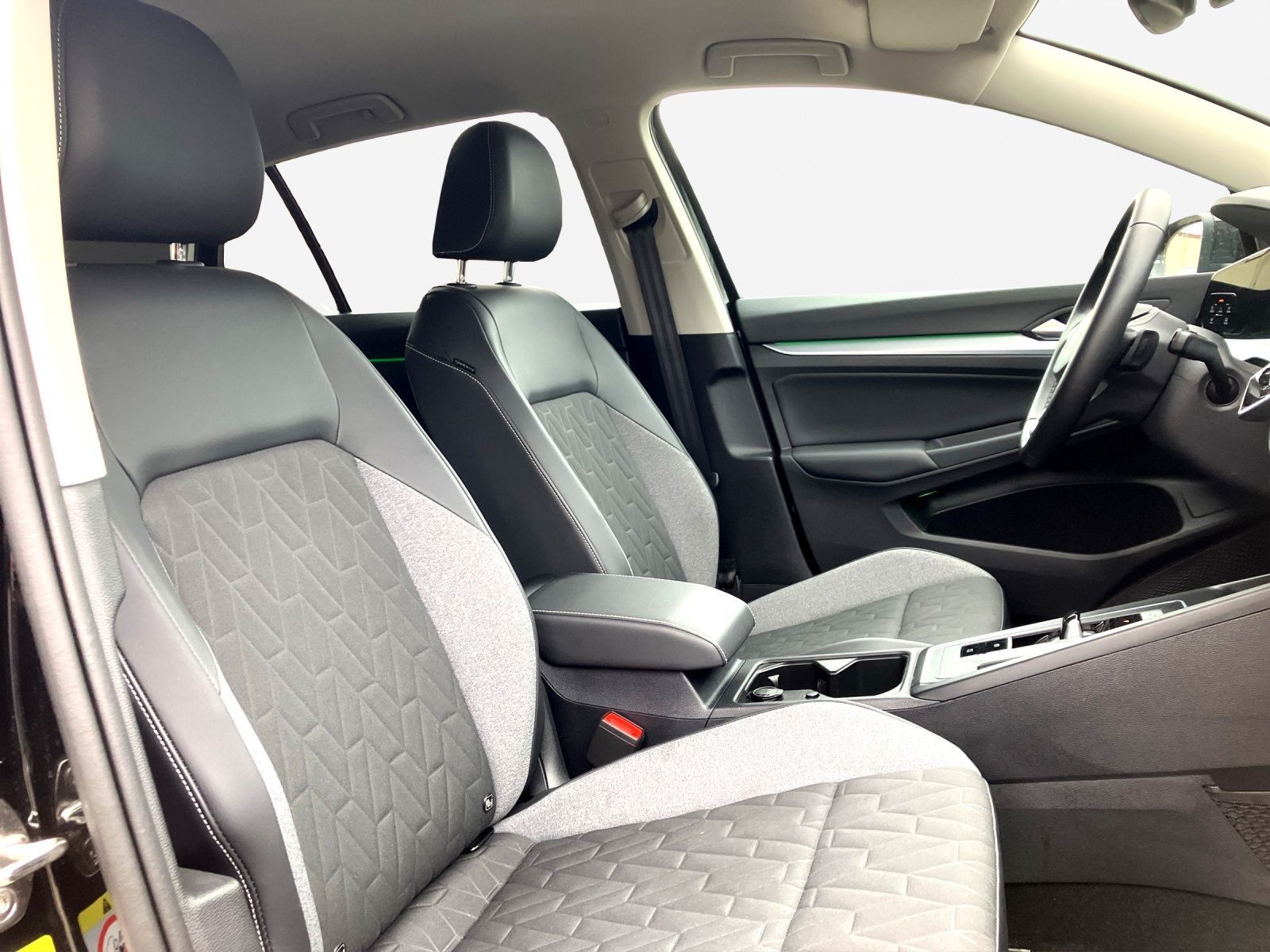 Volkswagen Golf - Bild 4