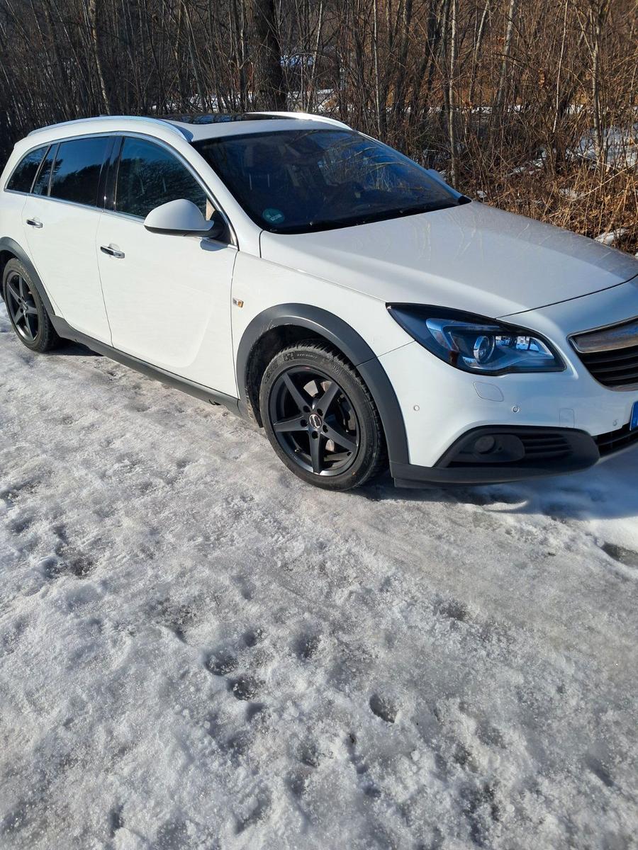 Opel Insignia CT
