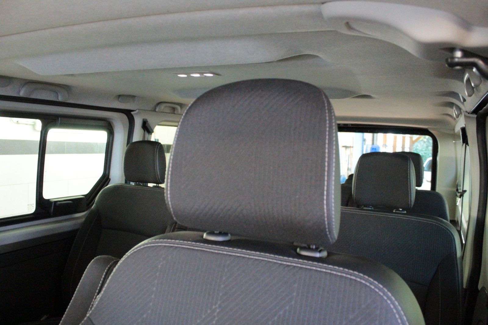 Fahrzeugabbildung Renault Trafic Grand dCi 150 EDC Evo*Automatik*8-Sitzer*