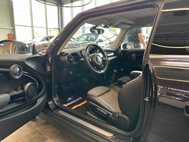 MINI COOPER *ACC*PDC*NAVI*LED*ScheckHeft*