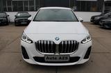 BMW 220 Active Tourer M-Paket/1.Hd/AMBIENTE/CAM/AHK - BMW 220 Active Tourer aus 2023