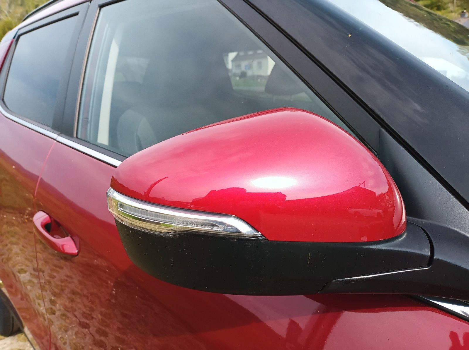 Fahrzeugabbildung KGM TIVOLI+BLISS+LH+SH+EPH KAMERA+ANDROID+5JGARANTIE
