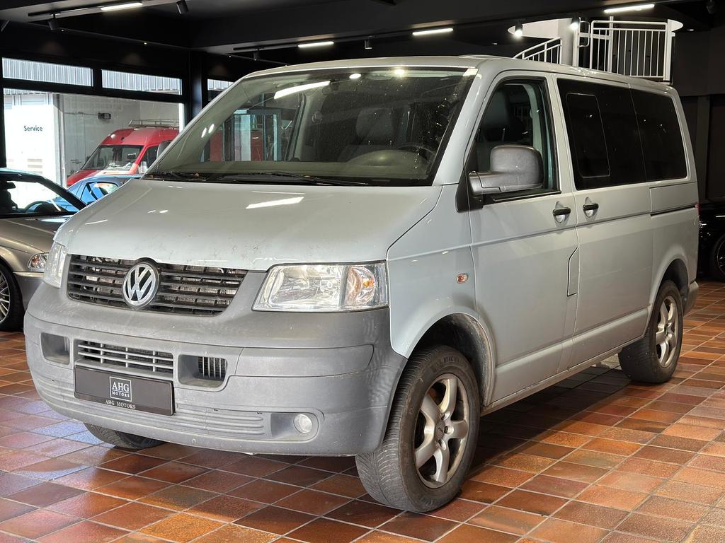 Volkswagen T5 Caravelle
