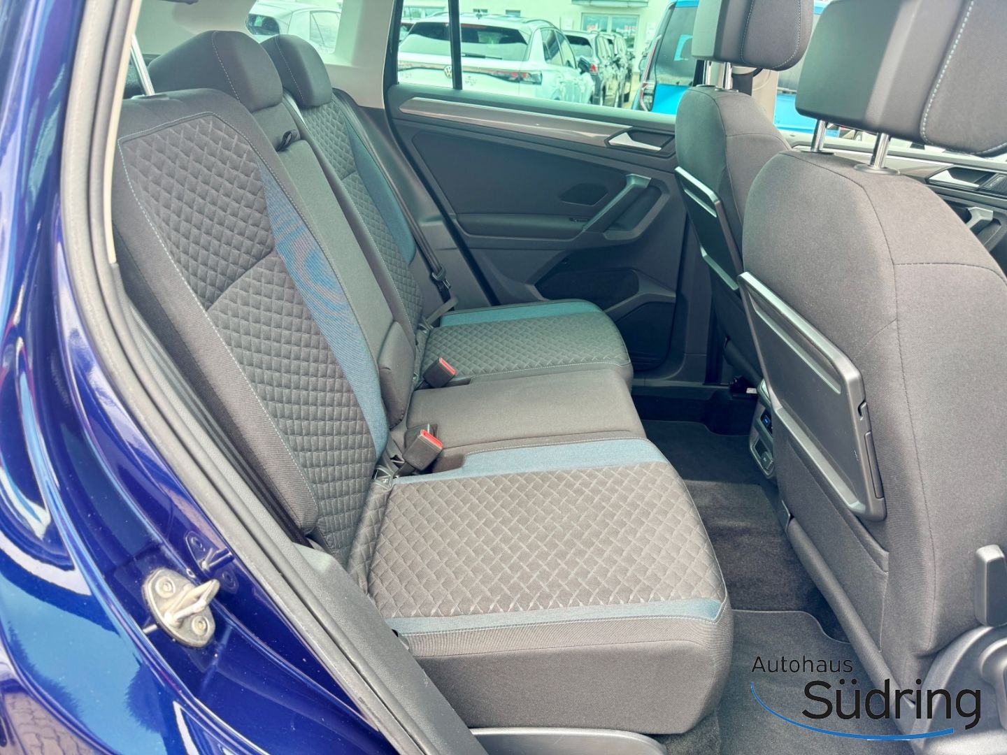 Tiguan 1,5 TSI IQ.Drive HUD AHK Navi LED ACC