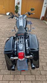 Harley-Davidson Road King - HARLEY-DAVIDSON ROAD KING
