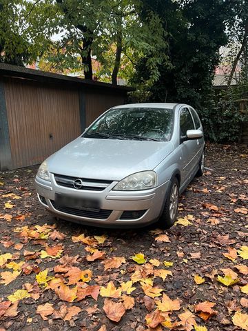 Opel Corsa 1,2 im guten Zustand