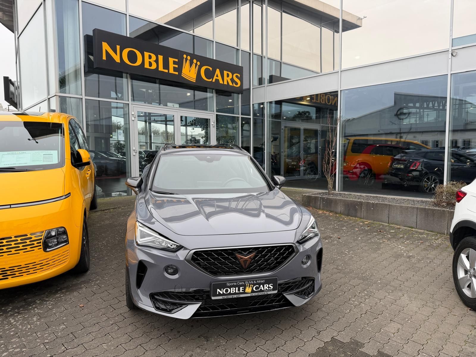 Fahrzeugabbildung CUPRA Formentor VZ e-Hybrid PANO LED NAV SHZ 19"