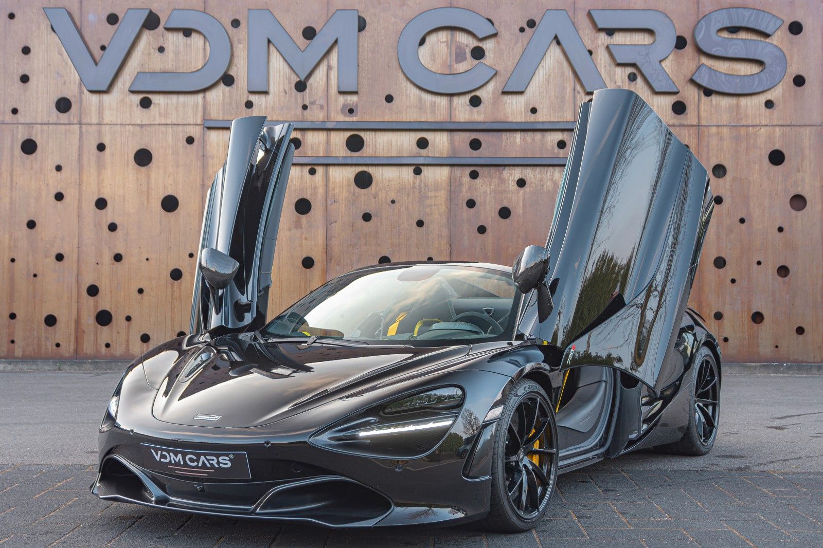 MCLAREN 720S