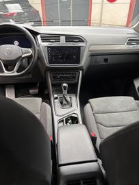 Volkswagen Tiguan Allspace - 11