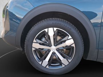 Peugeot 3008 Allure Pack 1.2 PureTech 130 Kam.+KeyLess
