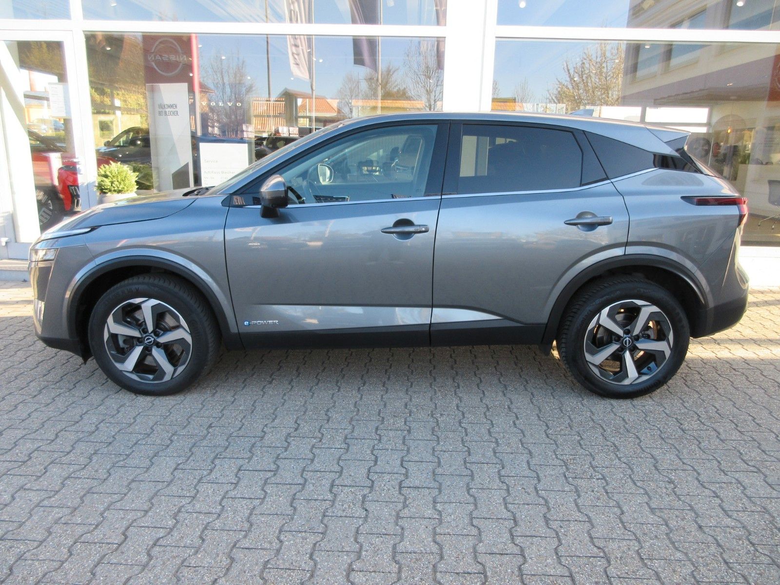 Fahrzeugabbildung Nissan Qashqai N-Connecta e-Power | WP & BP