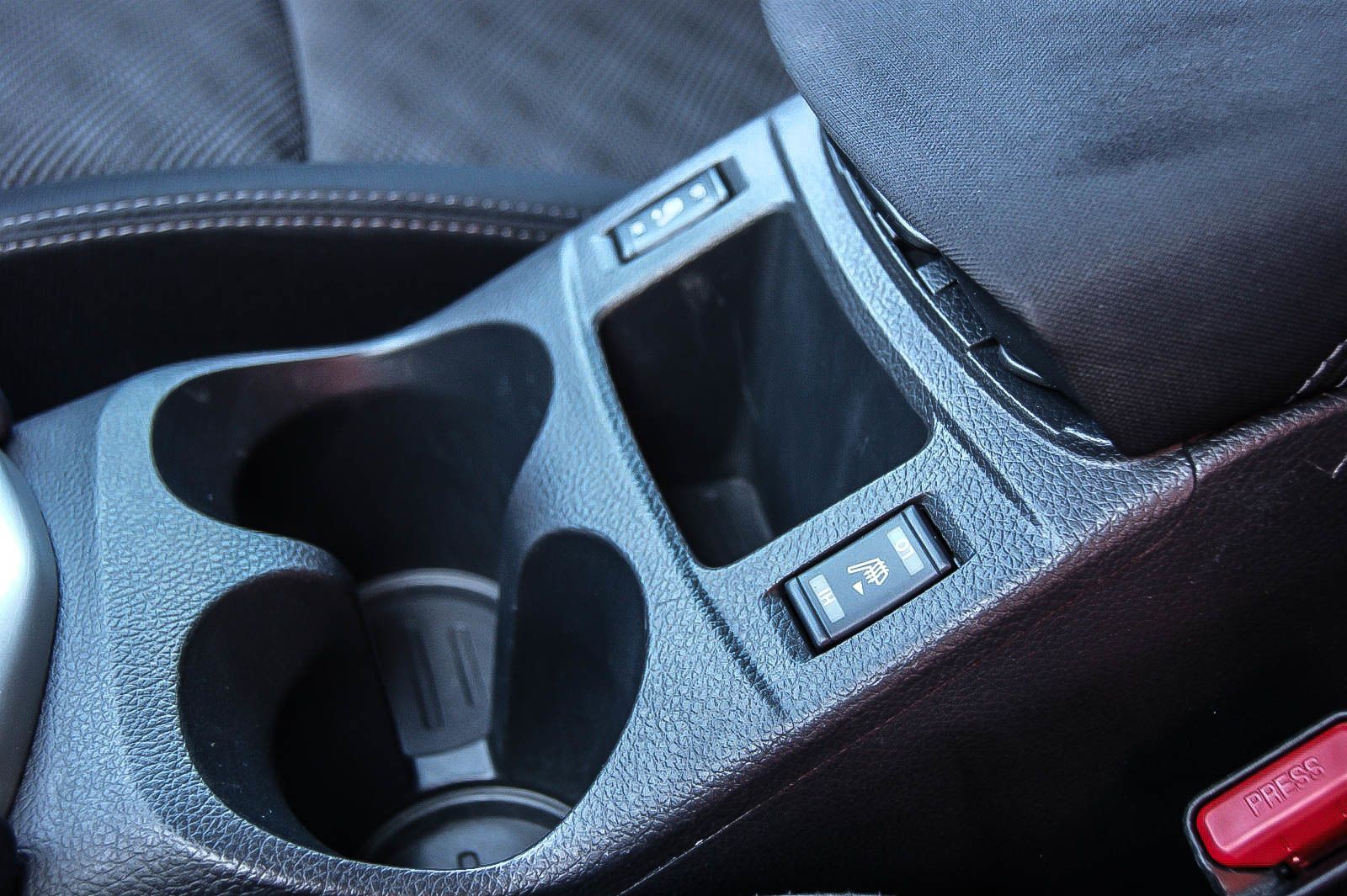 Fahrzeugabbildung Nissan Qashqai DIG-T 12 N-Connecta KAMERA RENTNERBESITZ