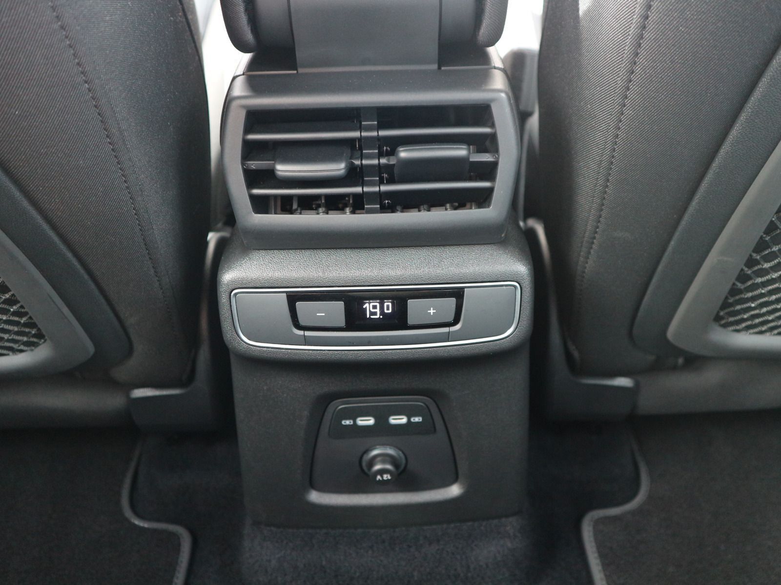 Audi Q4 e-tron - Bild 20