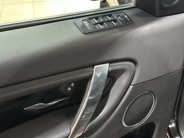 Land-Rover Discovery Sport - 10