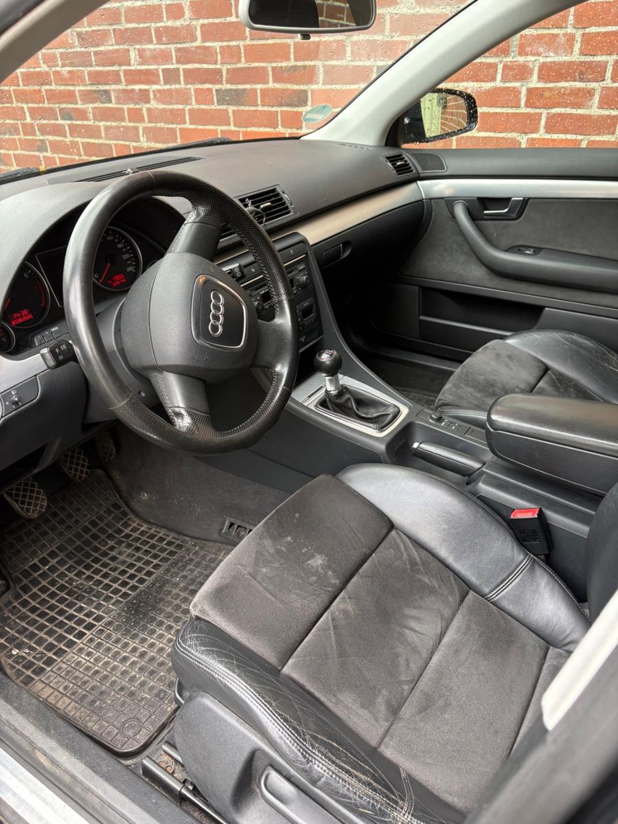 Audi A4 2006 — photo 7