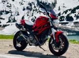Ducati Monster 696 ABS rot mit Sportauspuff - DUCATI MONSTER SP