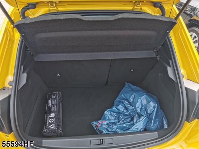 Fahrzeugabbildung Peugeot e-208 136, (elektro) Allure Pack