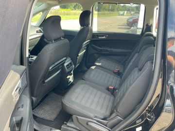 Ford Galaxy - 9