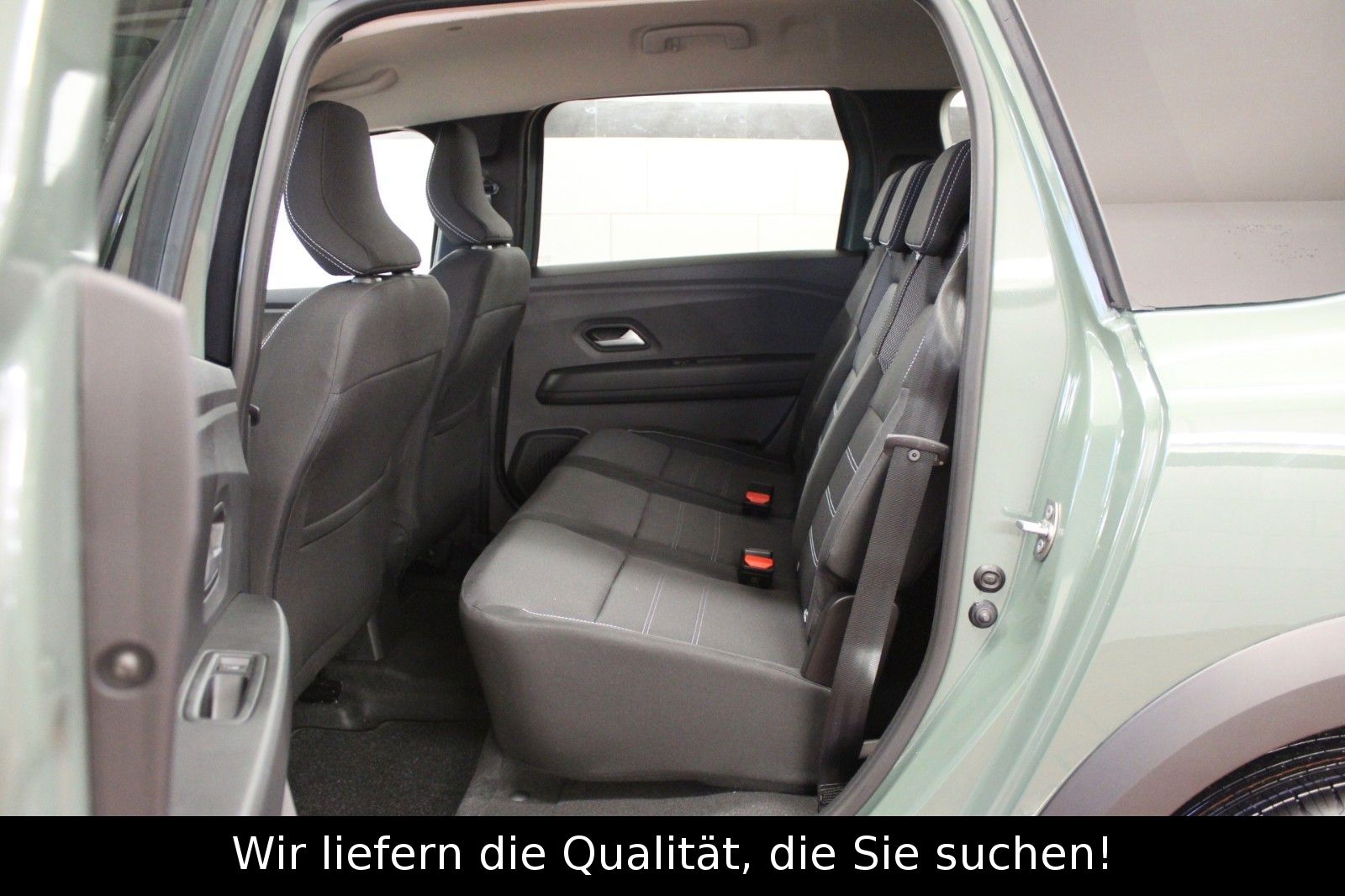 Fahrzeugabbildung Dacia Jogger TCe 100 ECO-G Expression*7-Sitzer*