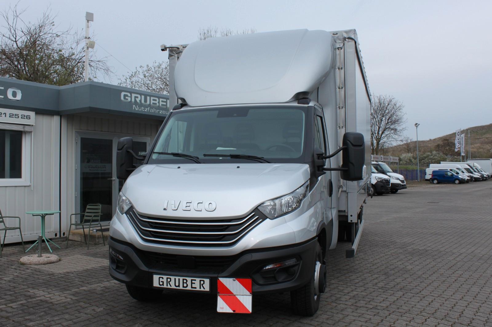 Iveco Daily 70C18H/P Schiebeplane