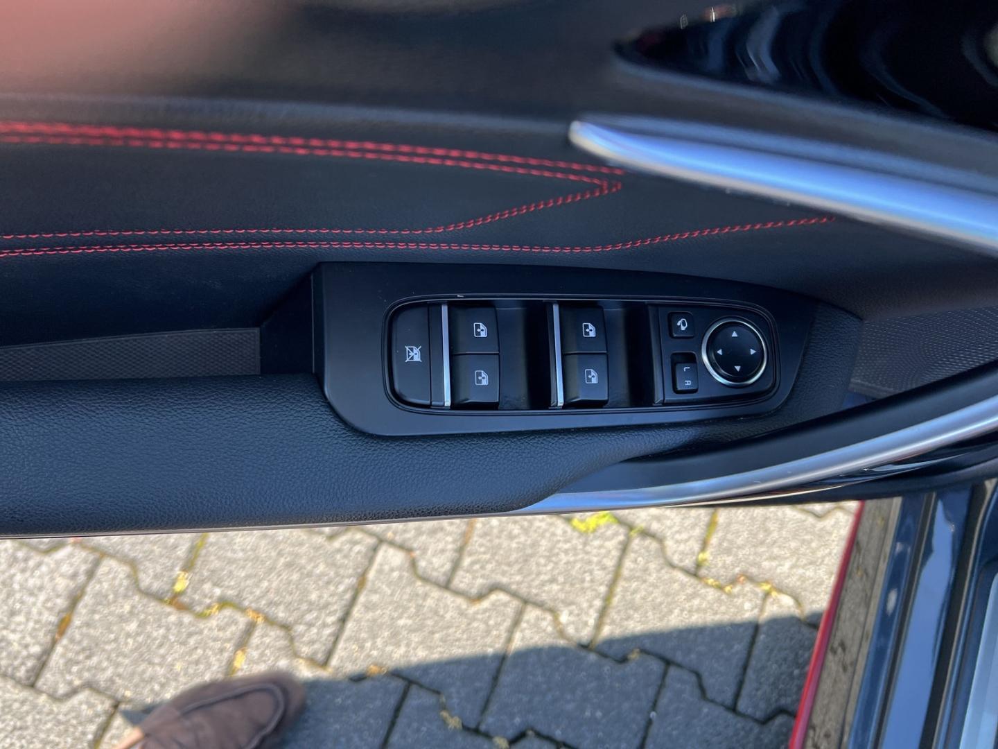 Kia ProCeed 1.6T GT +Navi JBL LED ACC El. Heckklappe