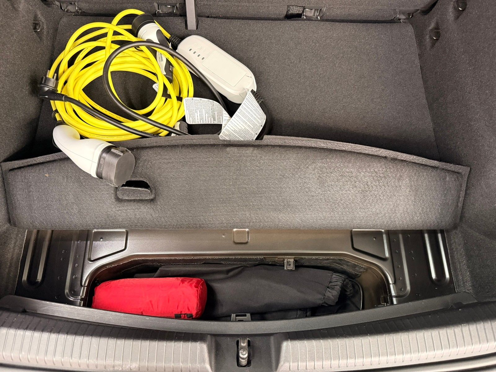 Fahrzeugabbildung Volkswagen ID.3 Pro Performance 150 kW +LED+ACC+Sitzheizung