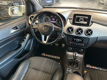 Mercedes-Benz B 180 *KLIMA*SZHZ*LEDER*NAV*PDC*SPUR*TOTWINKEL
