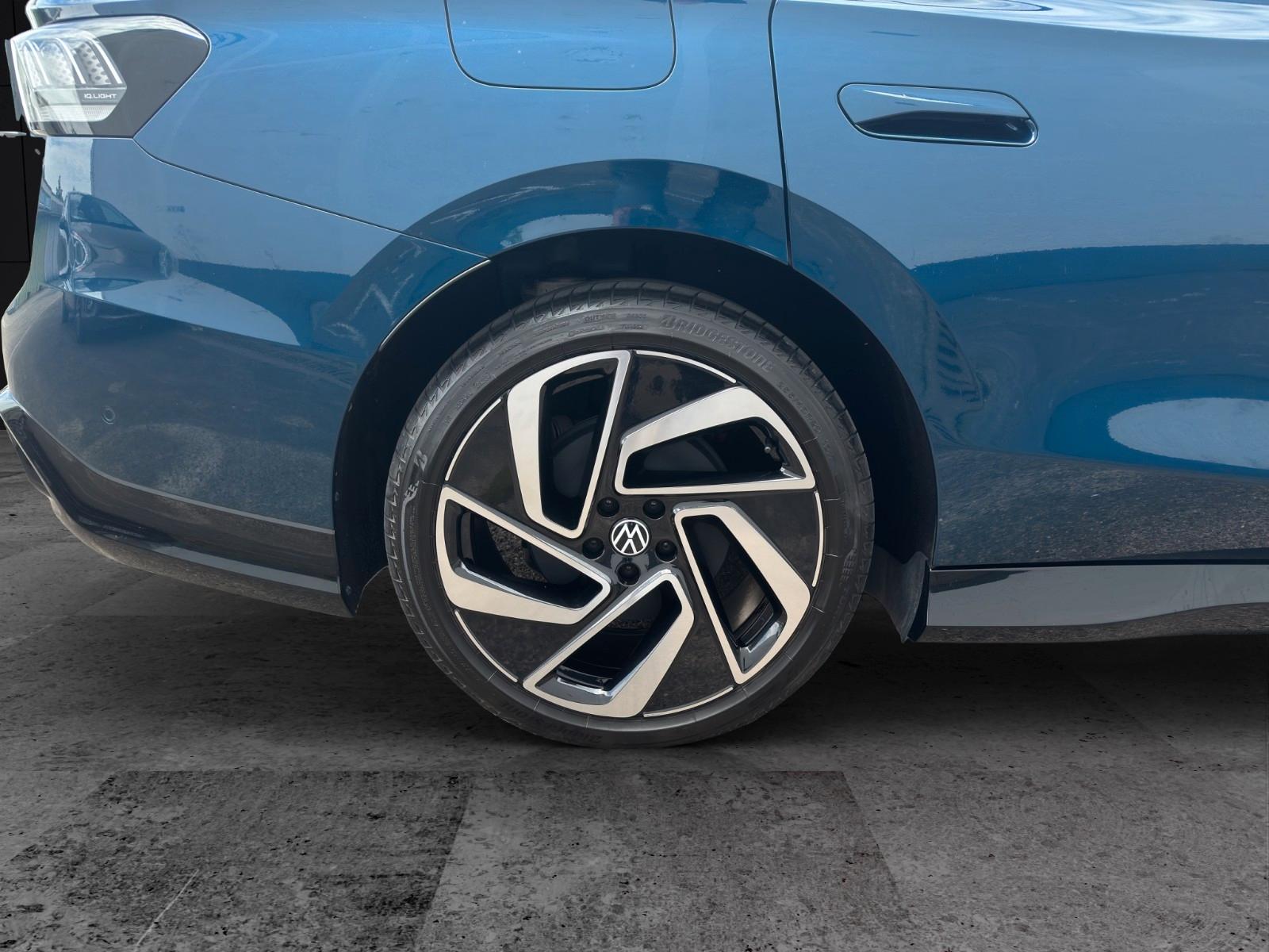 Volkswagen ID.7 Pro 210 kW Wärmepumpe 20" Pano Matrix