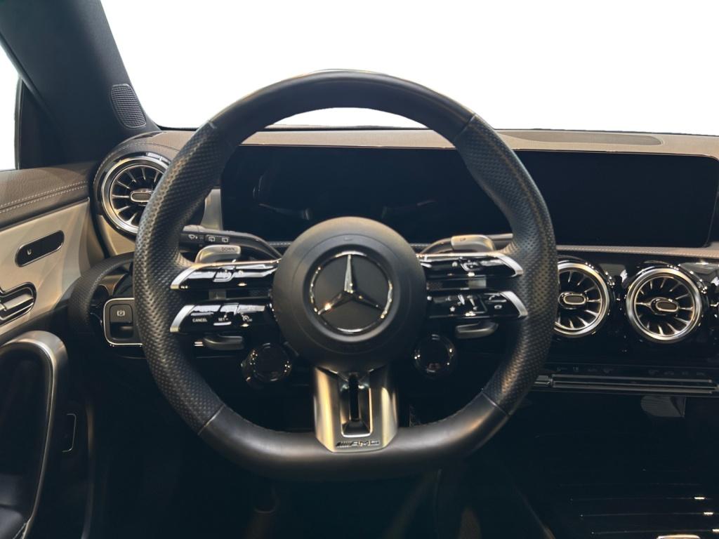 Mercedes-Benz AMG CLA 35 4matic Shooting Brake AMG+MBUX+Night