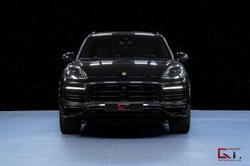 Porsche Cayenne - 2