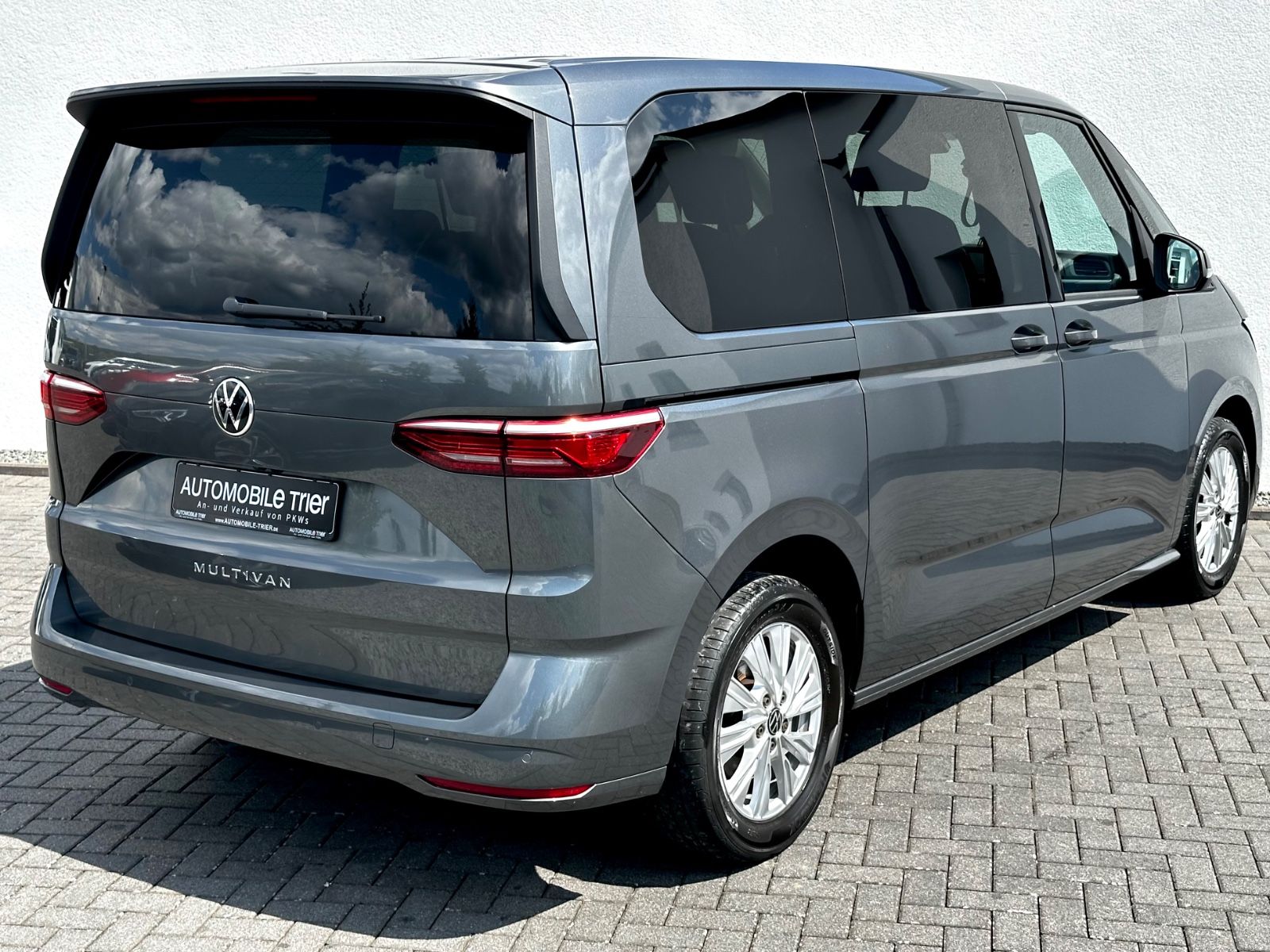 Volkswagen T7 Multivan Life 7Sitzer Unfallfrei foto 5