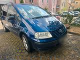 Volkswagen VW Sharan 2.0 Benzin | 184,000 km | Allwet... - gebrauchte VW Sharan aus dem Jahr 2002