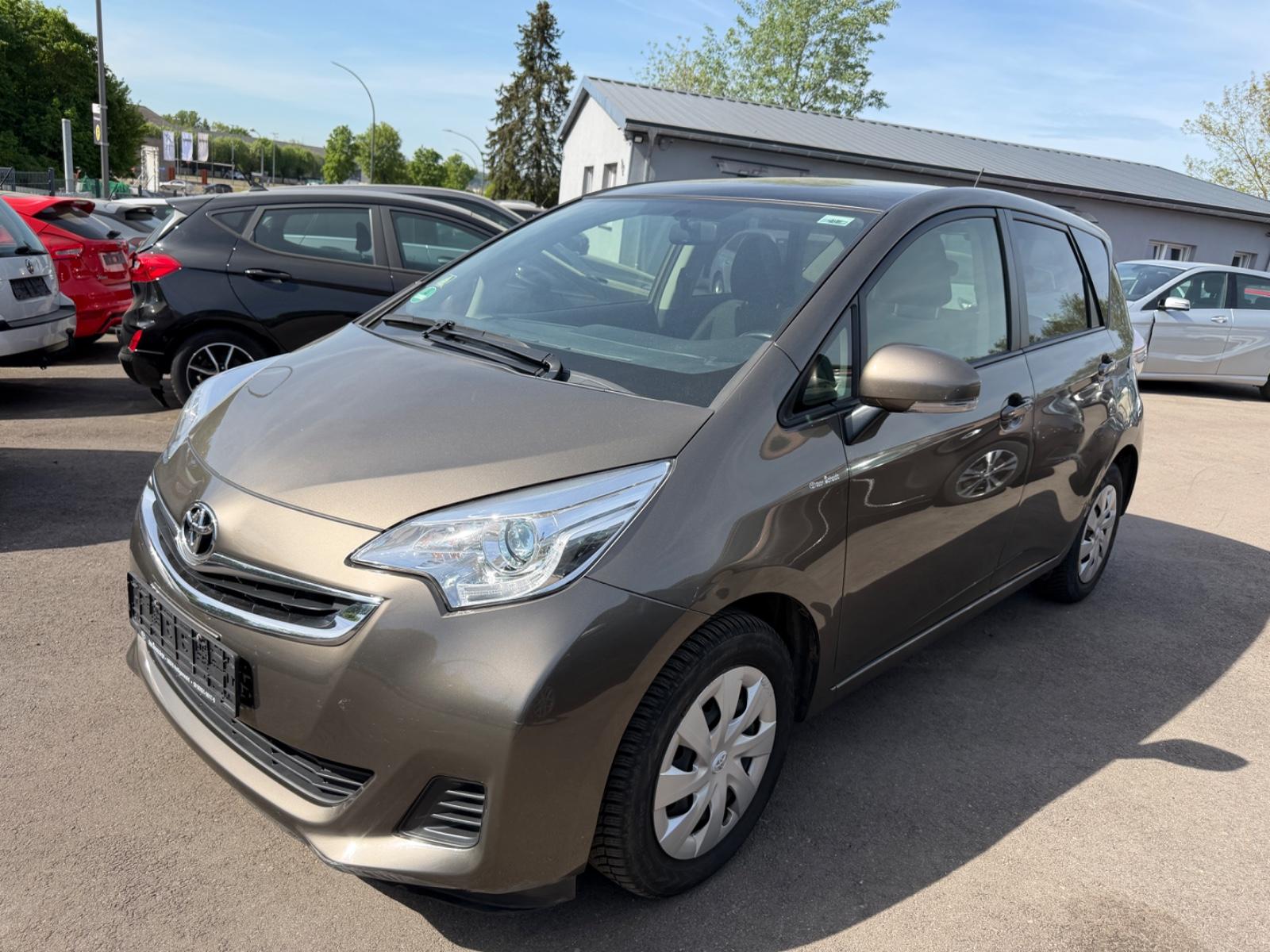Toyota Verso-S Life /Automatik/Panorama/Kamera