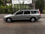 Volvo V70 2.4 Comfort Comfort - gebrauchte Volvo V70 aus dem Jahr 2001