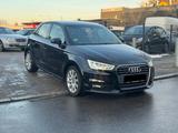 Audi A1 Sportback basis*XENON*NAVI*DSG*MULTI*TEMPO* - Audi A1 mit Diesel-Antrieb: Automatik