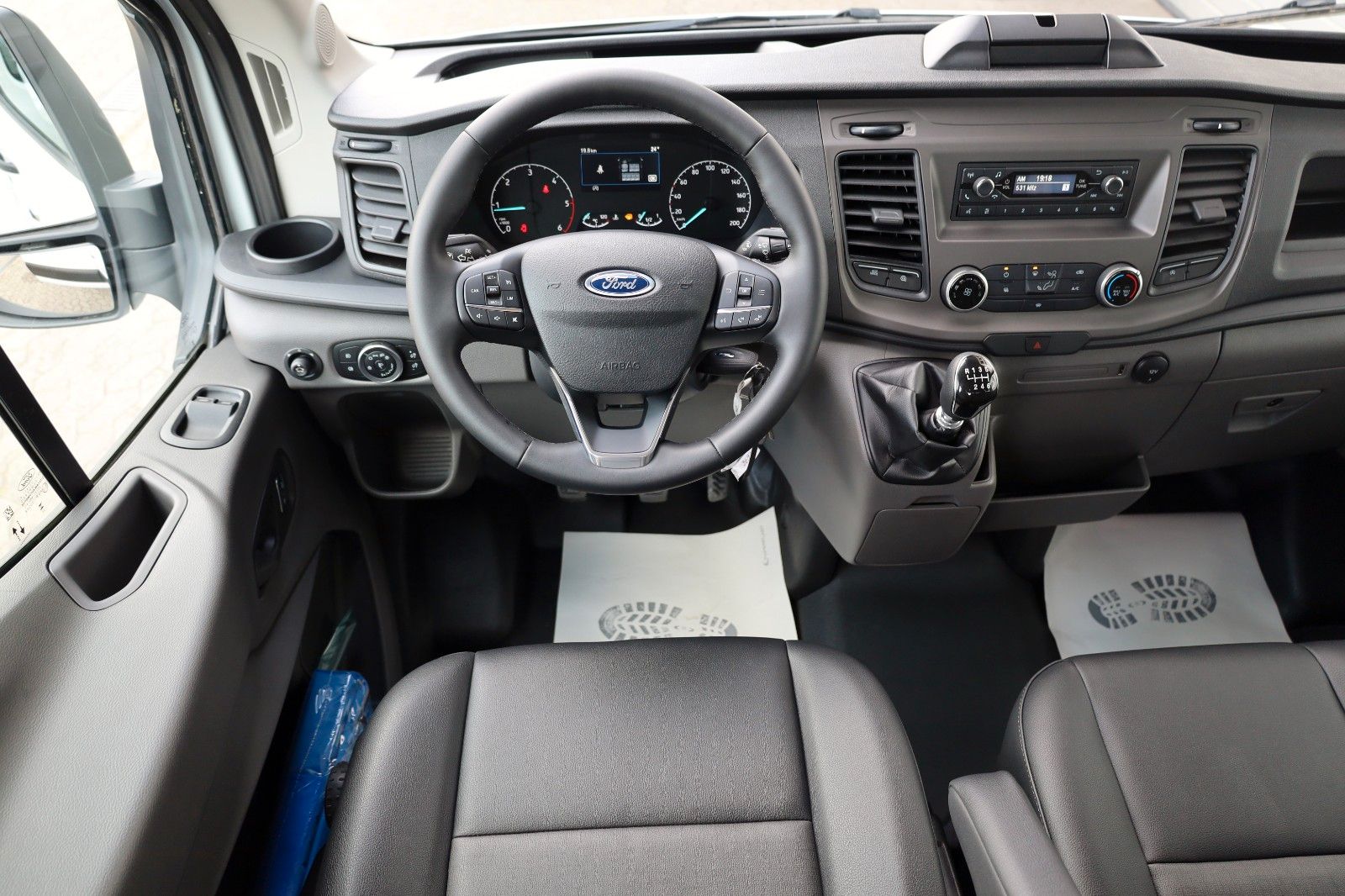 Fahrzeugabbildung Ford Transit Pritsche 350 L3 Doka Trend,5J. Garantie!