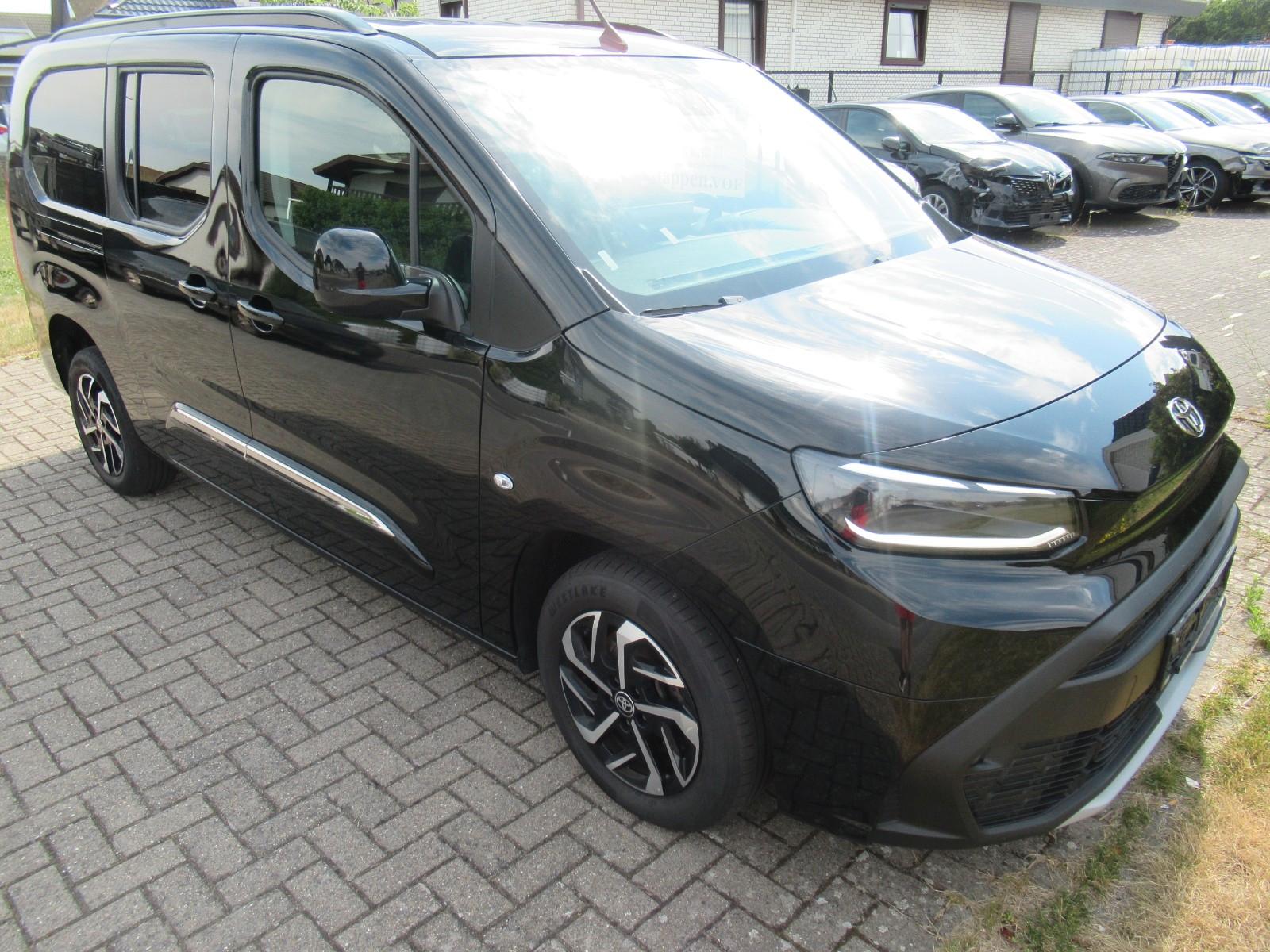 Toyota Proace City 1,5D Aut. Lang 7Sitz Climat Navi Cam