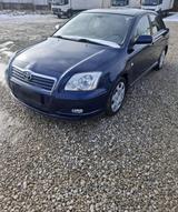Toyota Avensis - Toyota Avensis Gebrauchtwagen in München