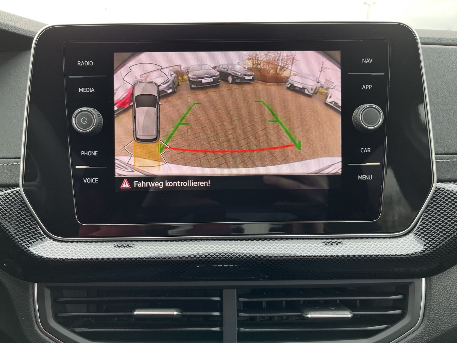 Volkswagen T-Cross - Bild 14