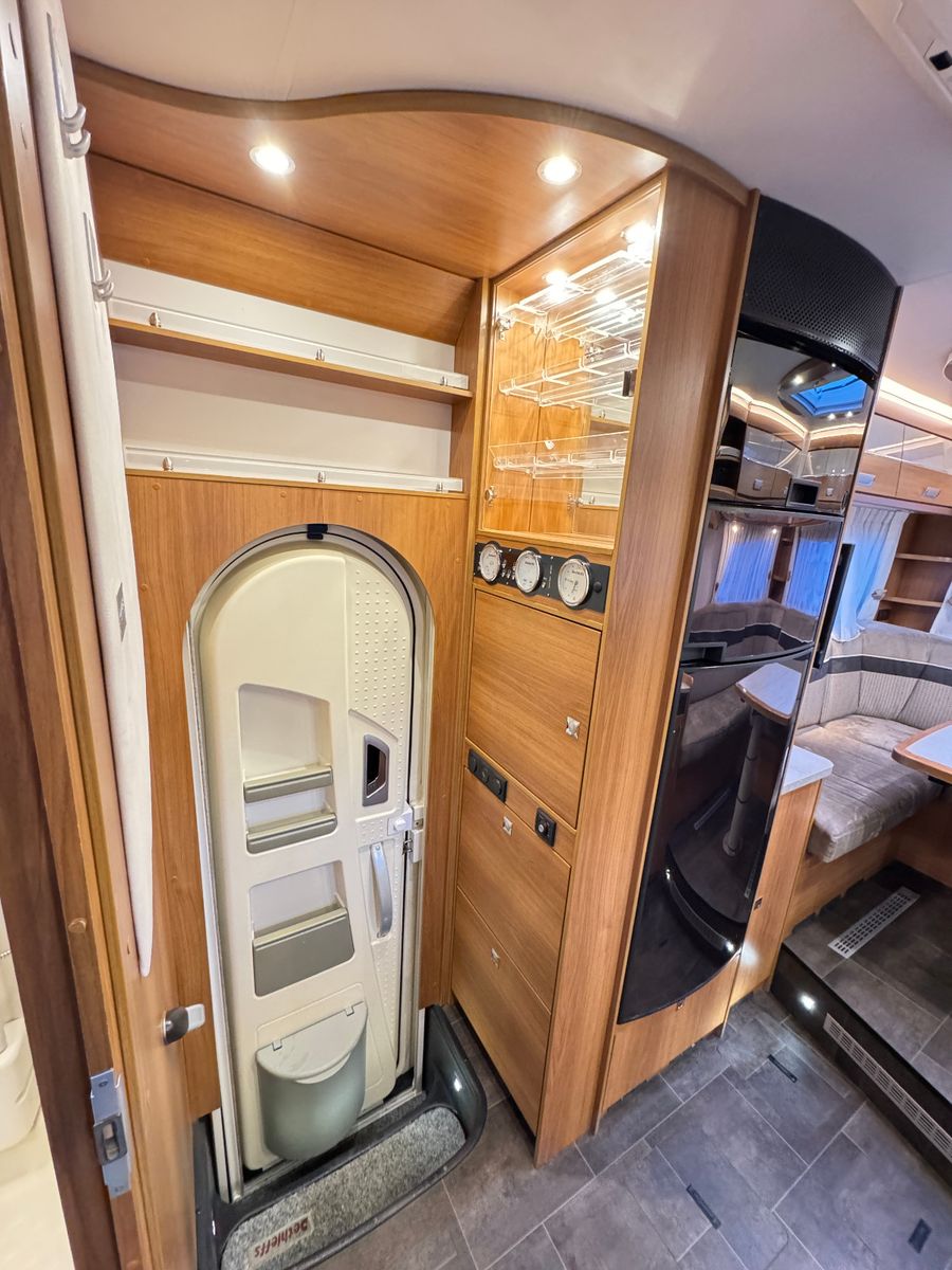 Fahrzeugabbildung Dethleffs ALPA 6820-2 ESPRIT COMFORT AUTOMATIK MEGA VOLL