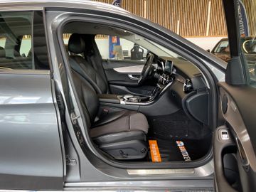 Mercedes-Benz C 200 C -Klasse T-Modell *LED*NAVI*AHK*TEMPOMAT*