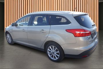 Ford Focus - 8