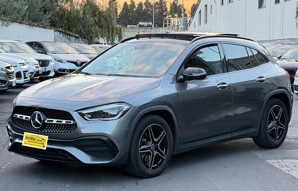 Image of Mercedes-Benz GLA 200