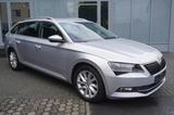 Skoda Superb Combi Style Navi/Sitzhzg/Tempo/Xenon/1.Hd - Skoda Superb Gebrauchtwagen in Kassel