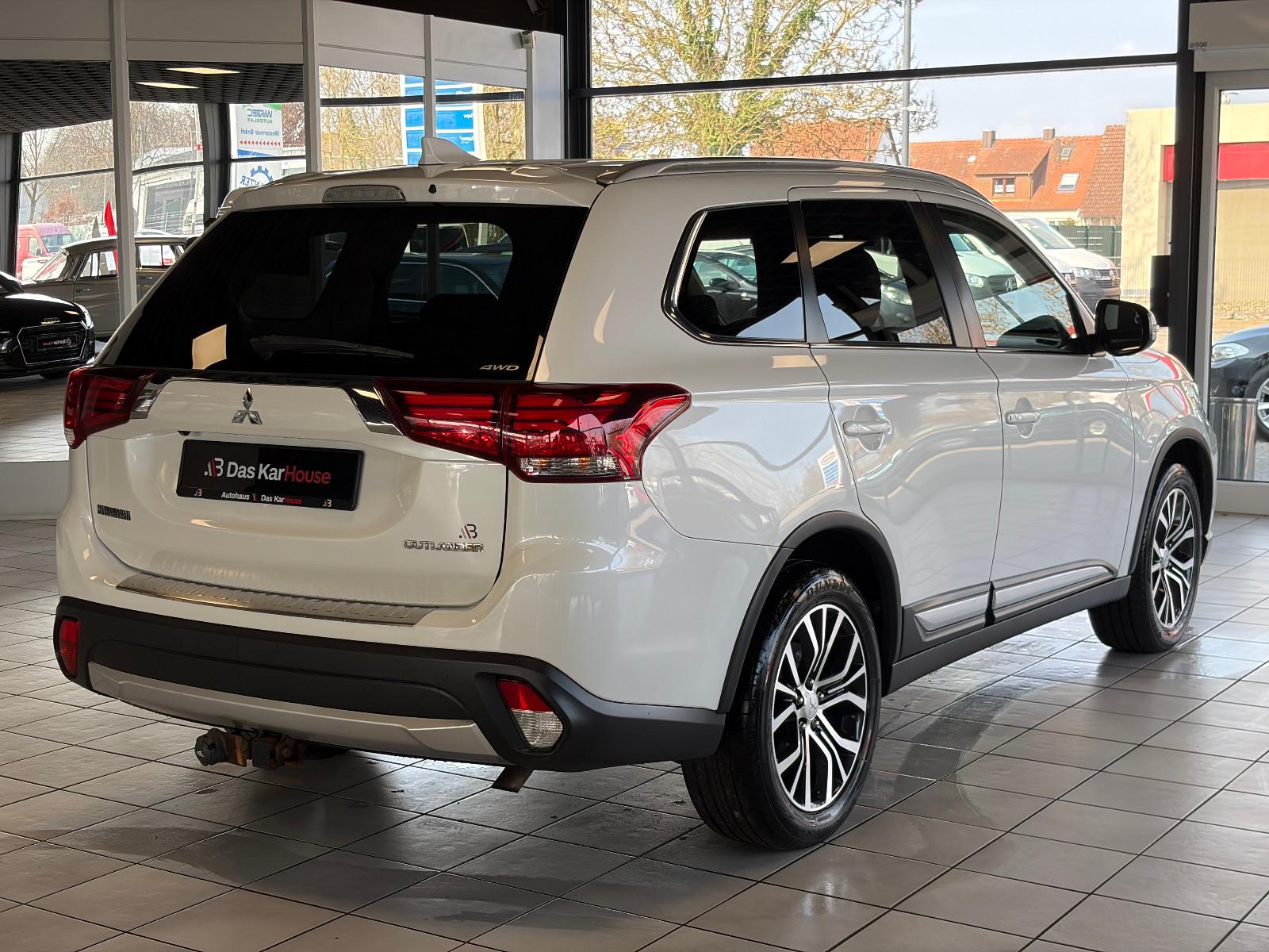 Mitsubishi Outlander 2.2 DI Edition 4WD · AHK · Kamera ·